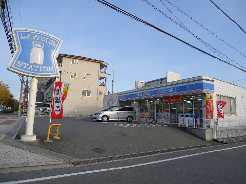 エルマーノヒル枚方 コンビニ