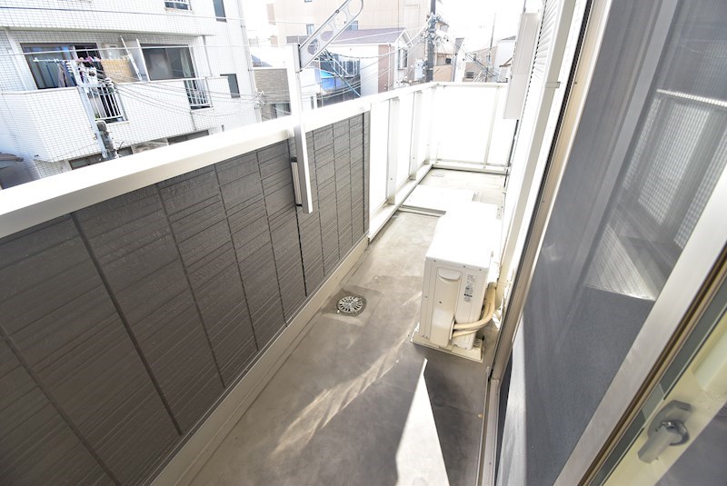 エイシン香里園 ベランダ