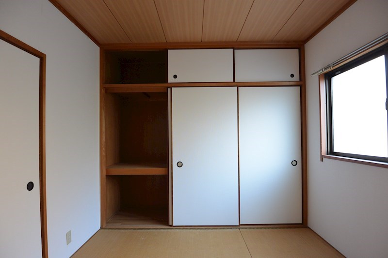 香里ヶ丘Ⅰ番館・Ⅱ番館 収納