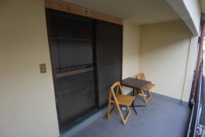 枚方市黄金野1丁目貸家（2-32） ベランダ