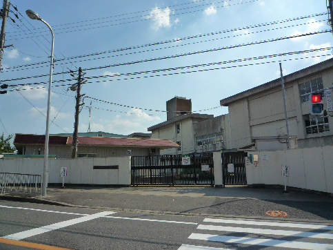 エコート鏡畑 小学校