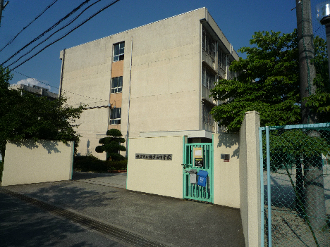 エコート鏡畑 中学校