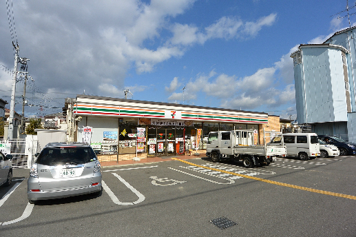 エコート鏡畑 コンビニ