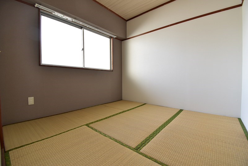 グロース寝屋川Ⅰ ベッドルーム