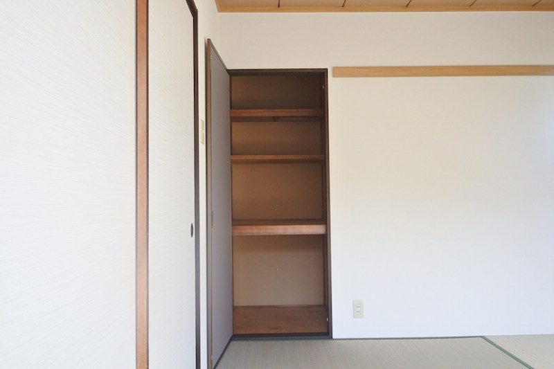 セジュール男山 収納