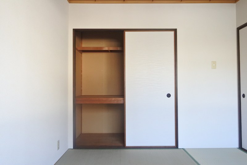 セジュール男山 収納