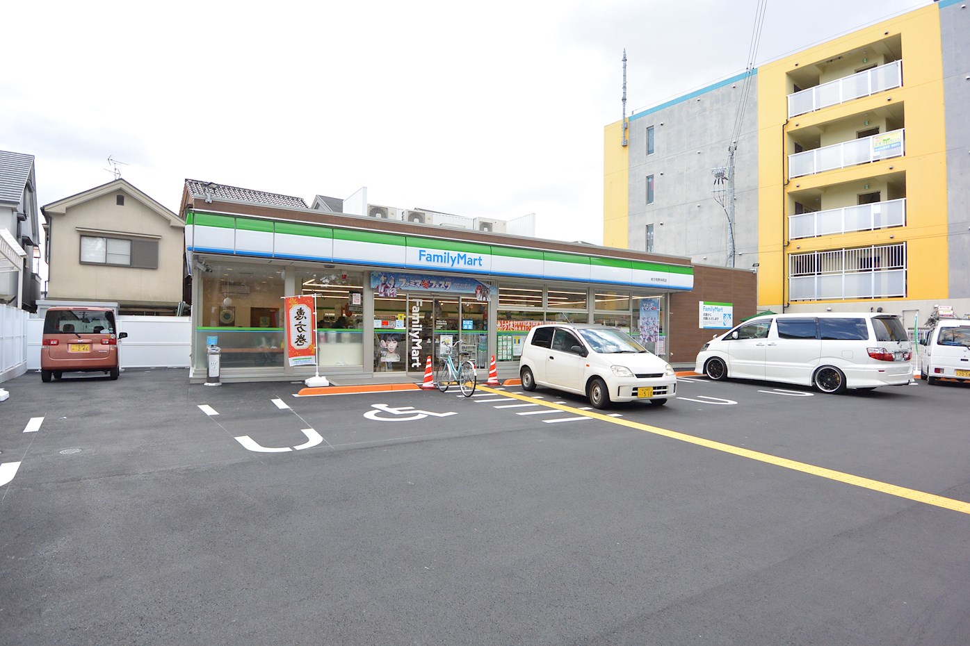 chou　chou　makinosaka コンビニ
