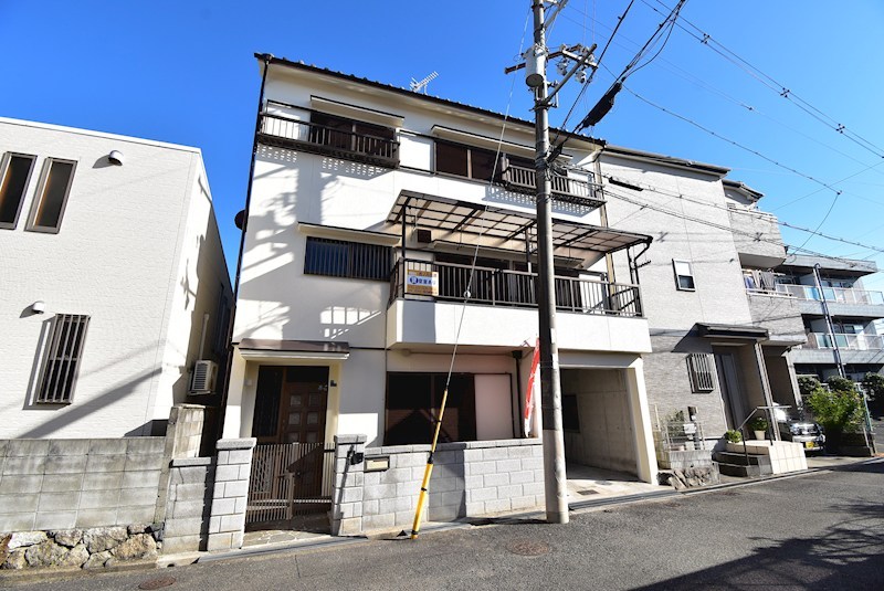 三井南町貸家 外観