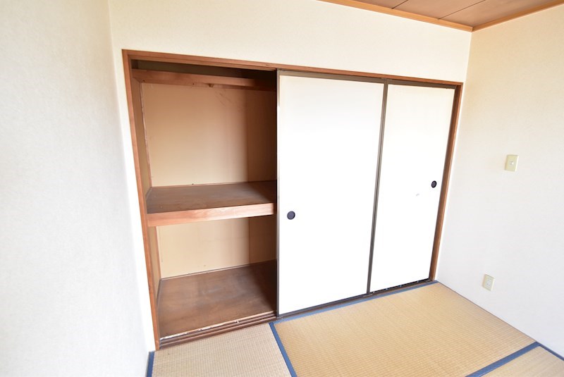 ラ・エスタシオンⅠ C棟 収納