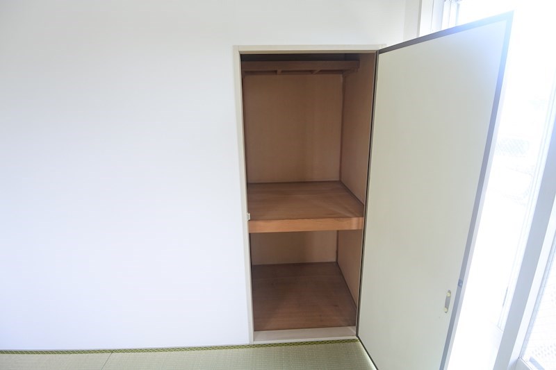 サンハイツ 収納