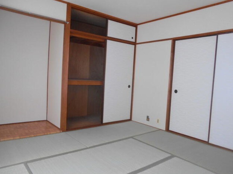 第一岸田マンション 収納