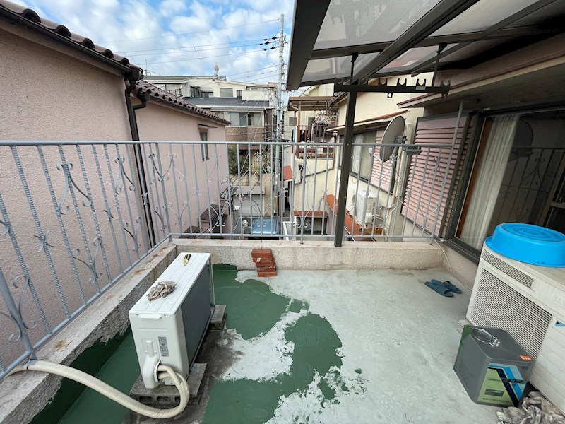 岡山手町戸建 ベランダ
