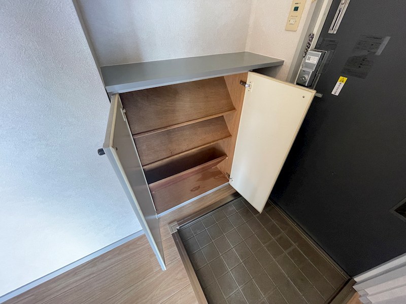 ハイツカトレア　A棟 玄関