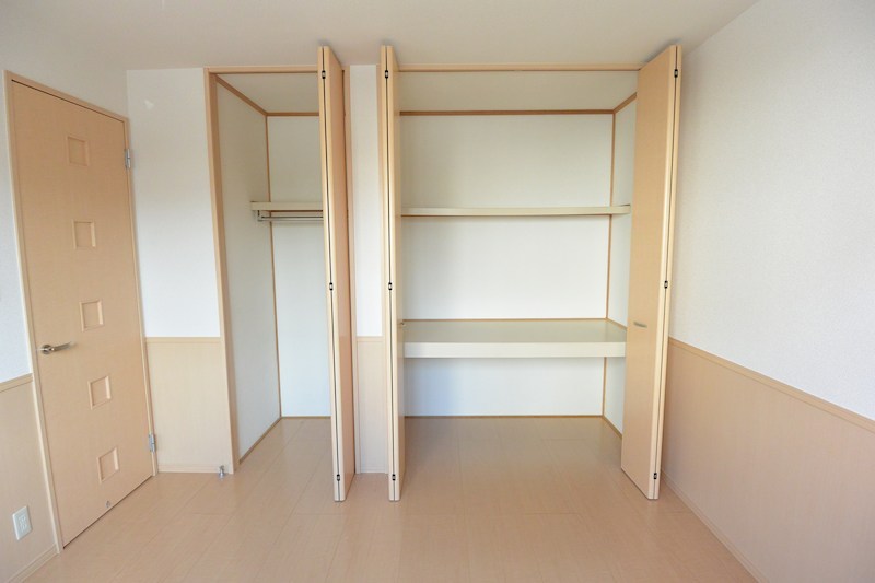コンフォートくすはA棟 収納