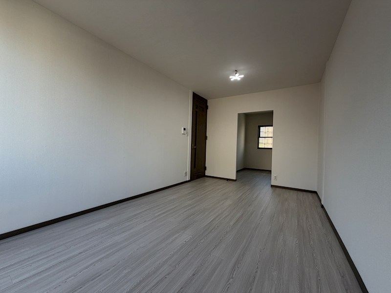 山之上テラスハウス リビング