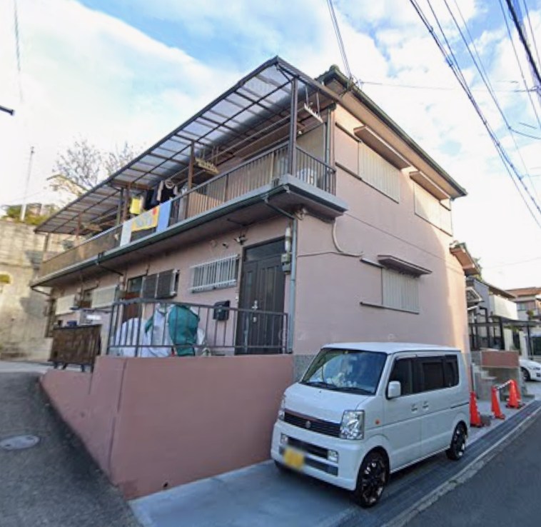 香里山之手テラスハウス 外観