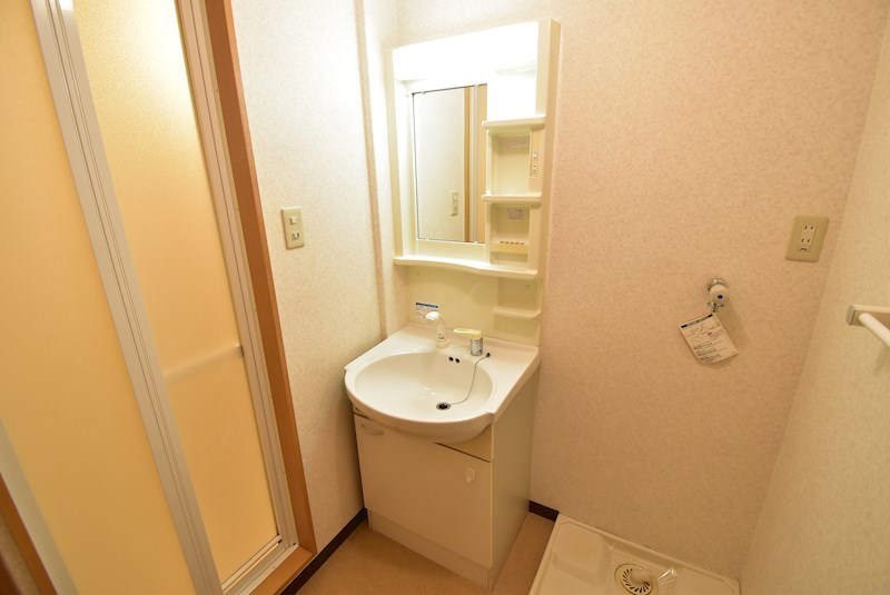 アーカンシェル東寝屋川 洗面所
