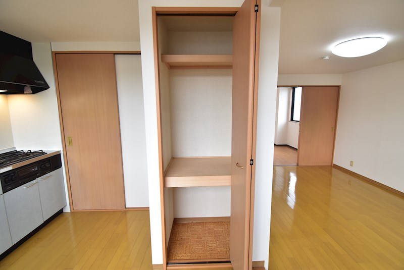 アーカンシェル東寝屋川 収納