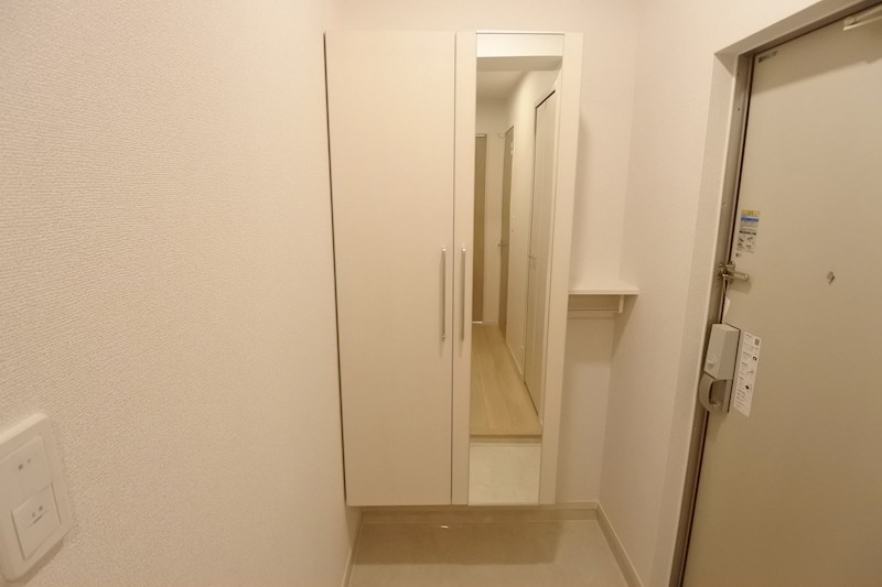 ハイドレンジア　くずは 玄関