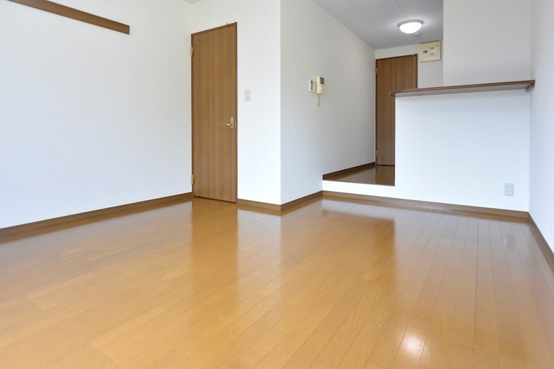 アンプルールフラーリッシュ リビング