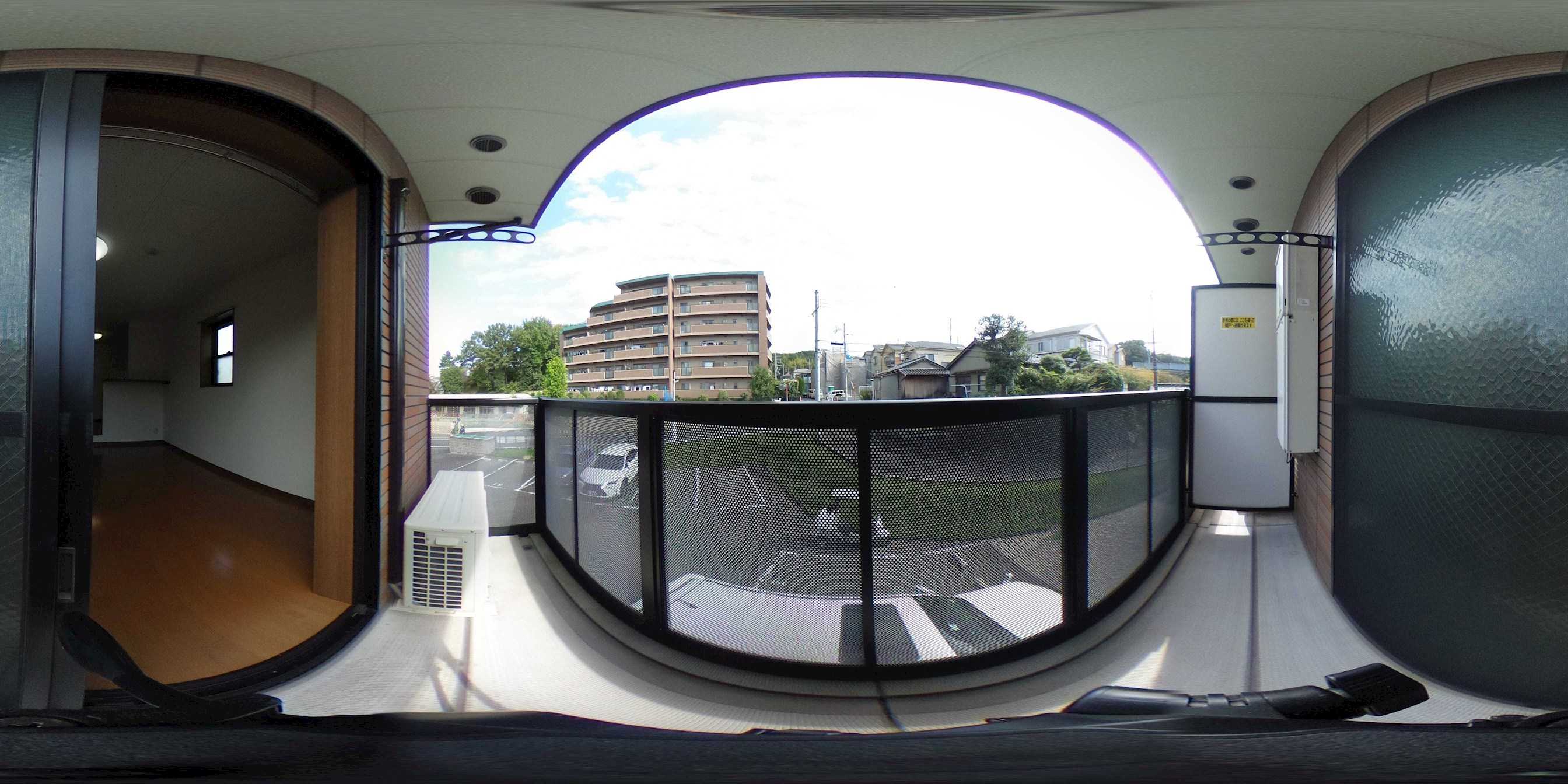 アンプルールフラーリッシュ ベランダ