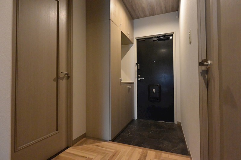 PHOENIX　COURT 交野Ⅱ 南棟 玄関