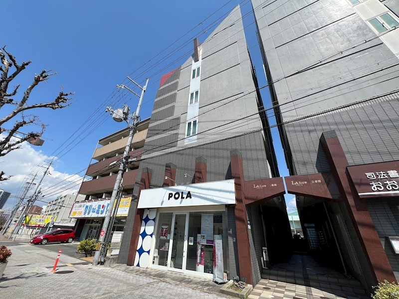 ラフォーレ1番館 外観