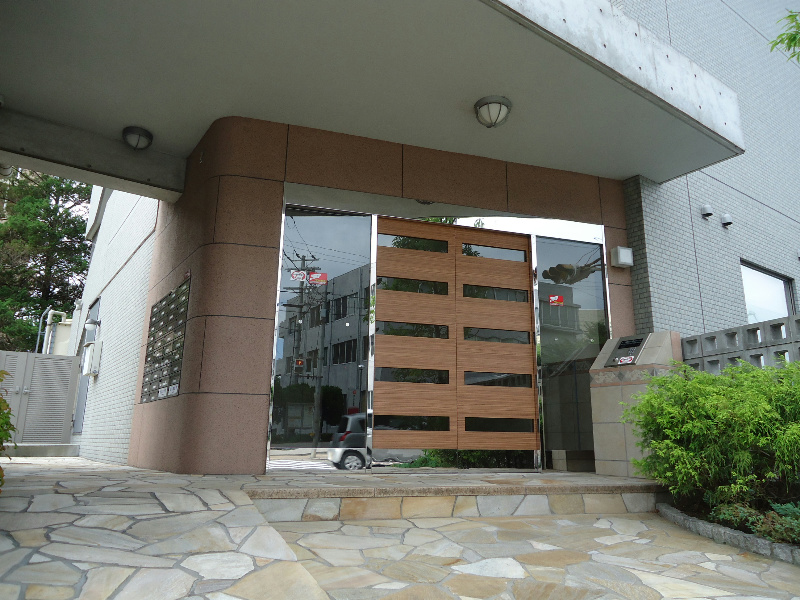 クリザンテェーモ エントランス