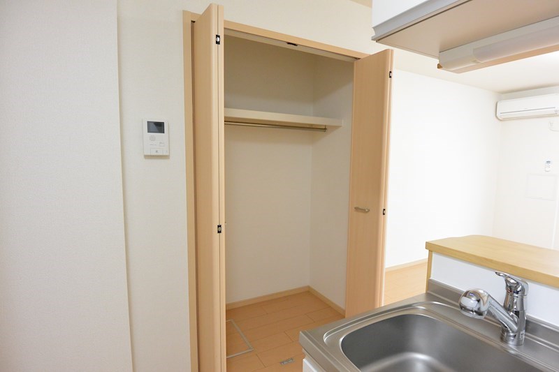 グレイス　メゾン　郡津 収納