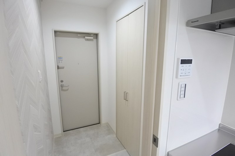 クリエオーレ牧野本町 玄関
