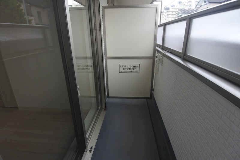 クリエオーレ牧野本町 ベランダ