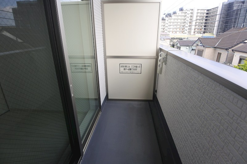 クリエオーレ牧野本町 ベランダ