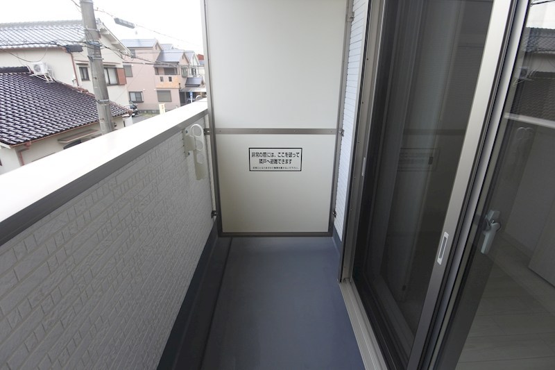 クリエオーレ牧野本町 ベランダ
