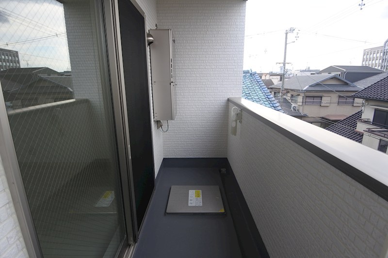 クリエオーレ牧野本町 ベランダ