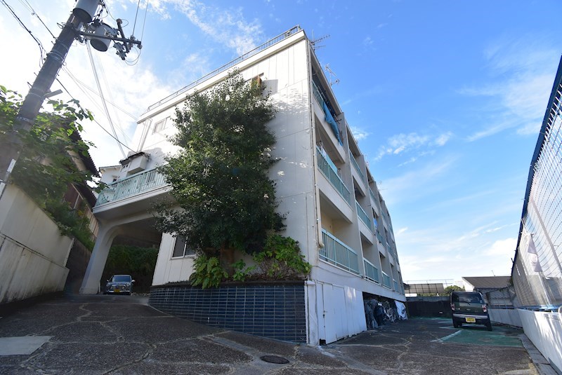 マンション花園 外観