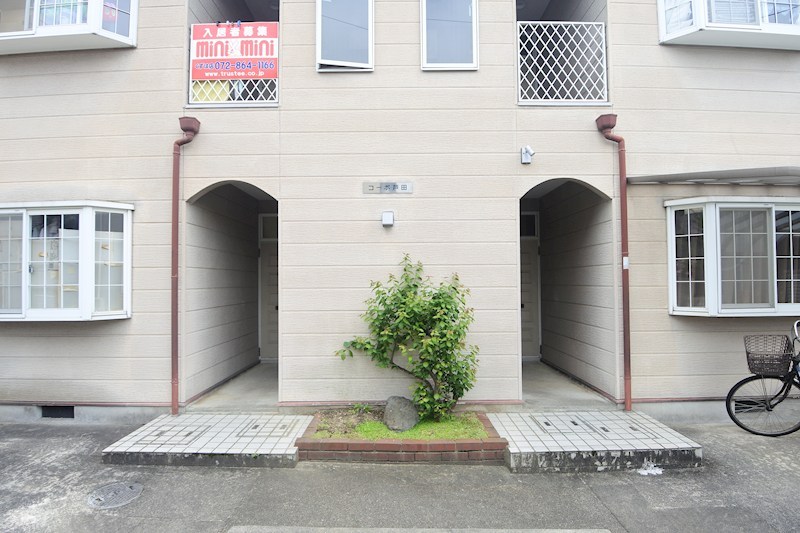 コーポ芦田 エントランス