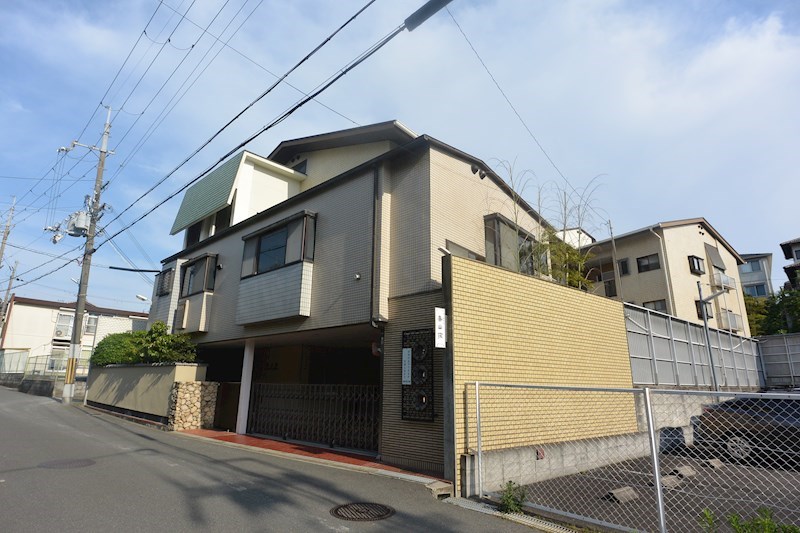コーポラス喜山荘 外観