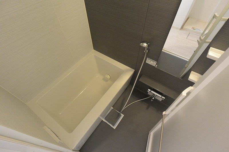 レジデンス櫂　枚方駅前 風呂画像