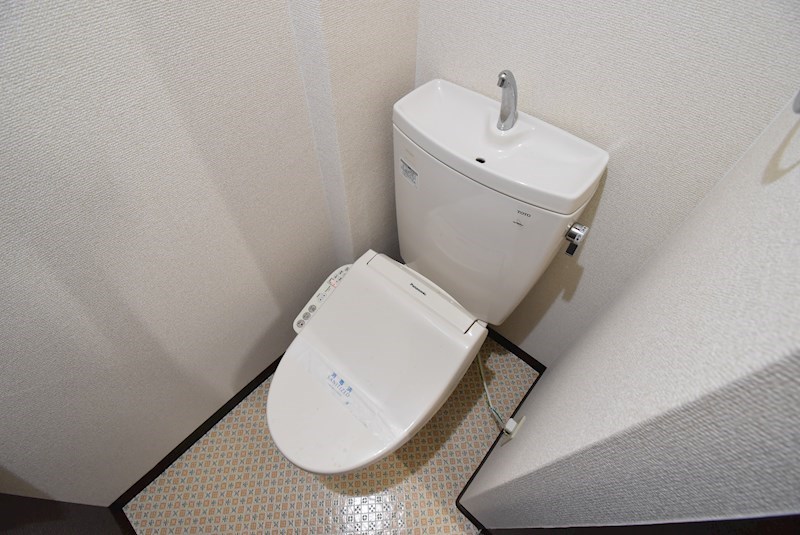 発春八坂ハイツ トイレ