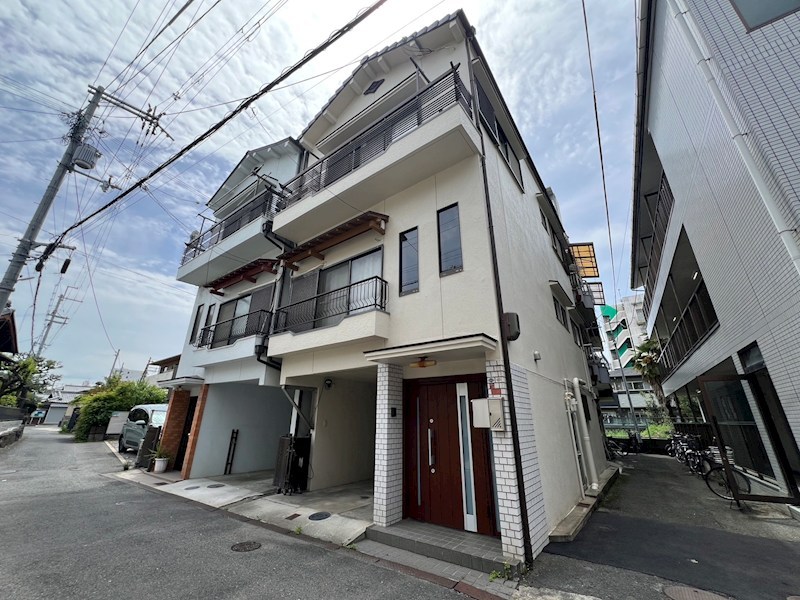 禁野本町1丁目貸家 外観