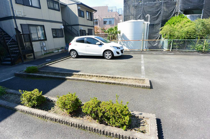 楠葉丘ハイツⅠ 駐車場