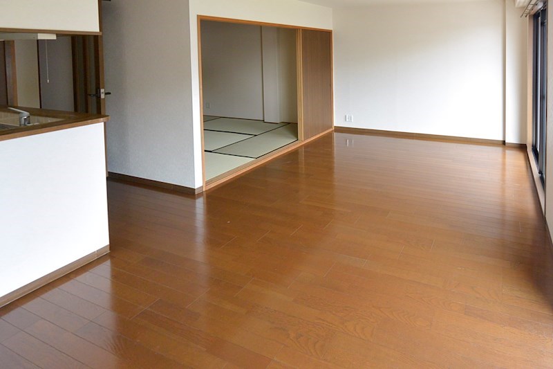 レオン友田 リビング