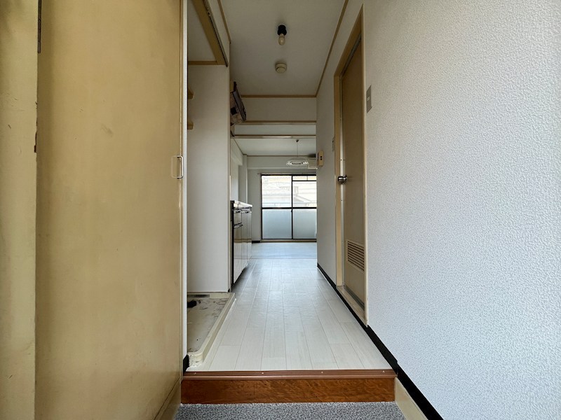 カーサカトレア 玄関