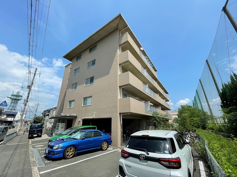 フリーディオ堂山 外観