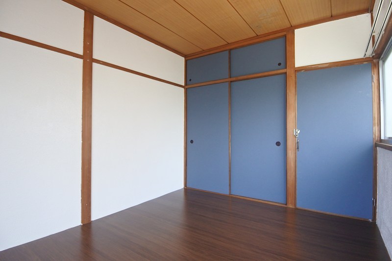 八幡市八幡三反長貸家 ベッドルーム