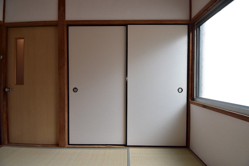 葛原新町堂前貸家 収納