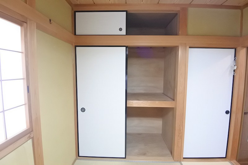 招提南町1丁目貸家 収納