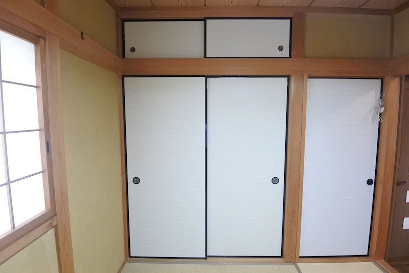 招提南町1丁目貸家 収納
