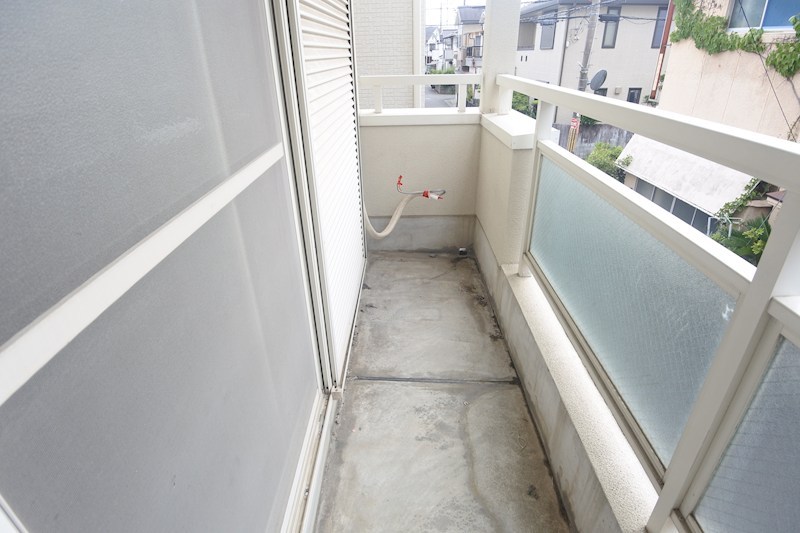 招提南町1丁目貸家 ベランダ
