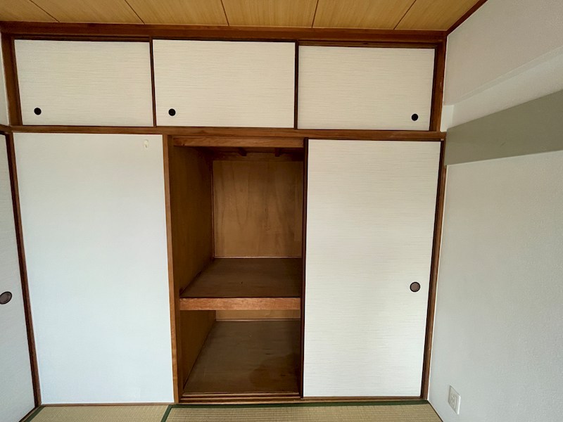 ハイコーポ利余Ａ棟  収納